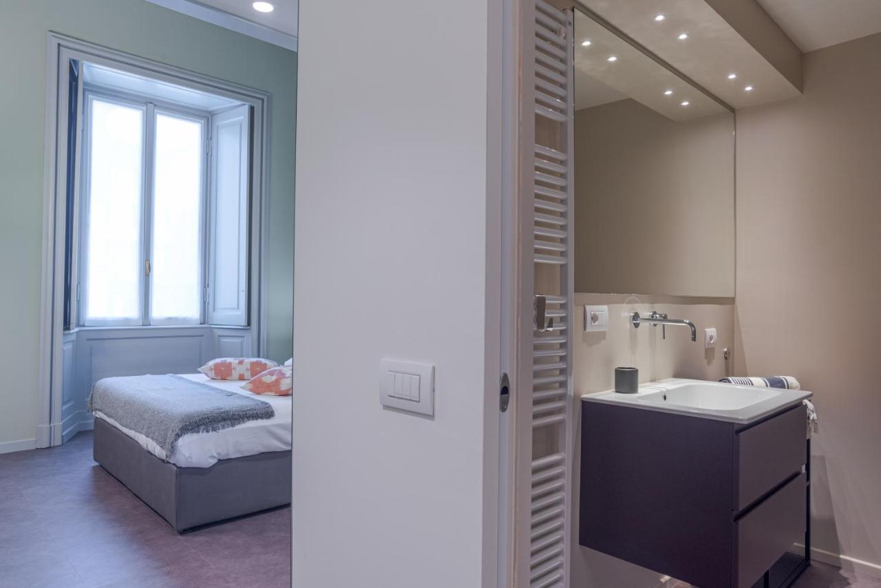 Suite Del Duomo - By Myhomeincomo Exteriör bild