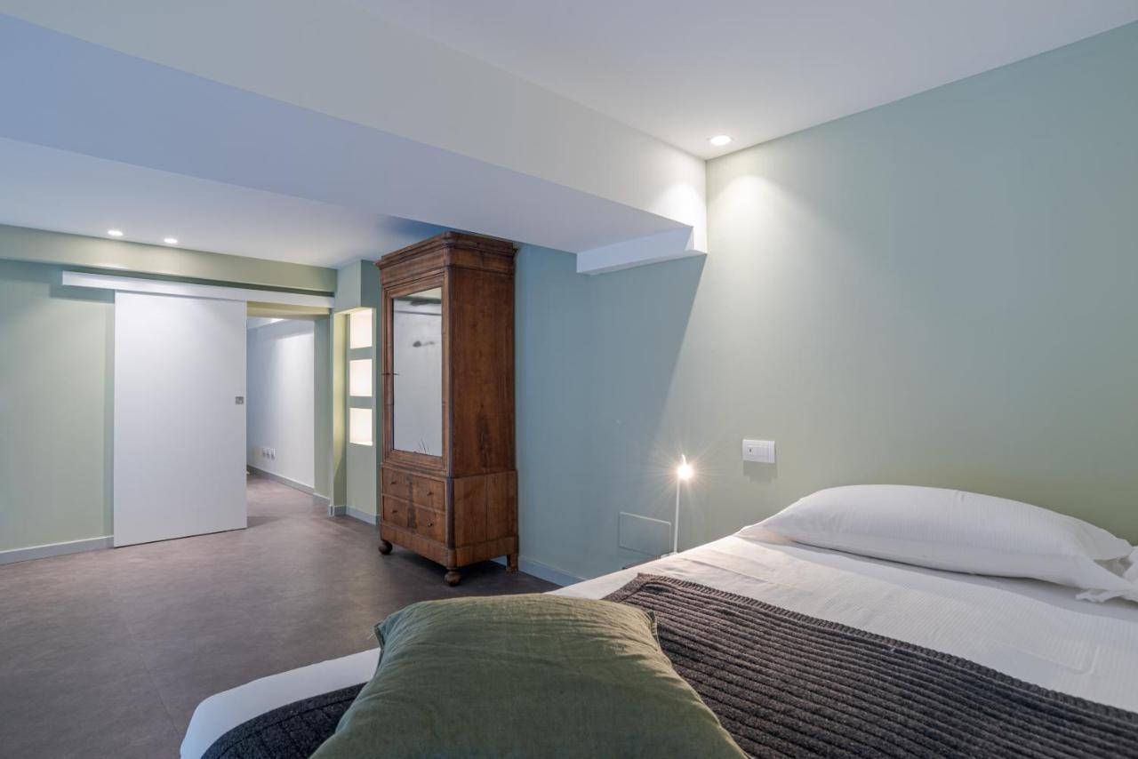 Suite Del Duomo - By Myhomeincomo Exteriör bild